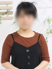 ほっこりーヌ谷九店のマキさん